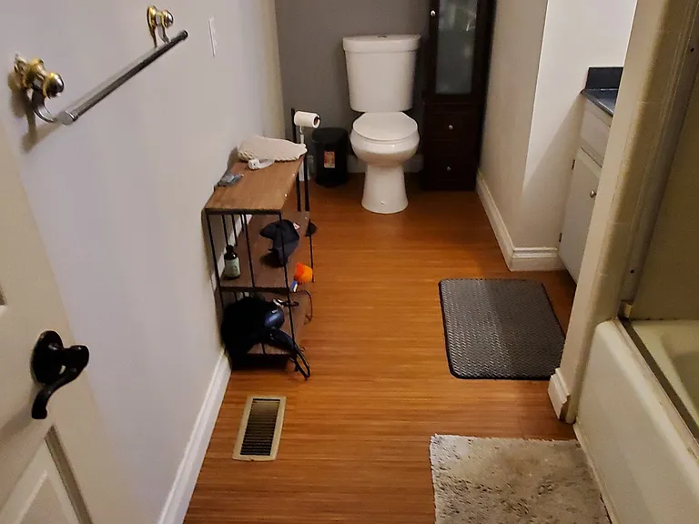 315 Osborne St #9 — Photo 10