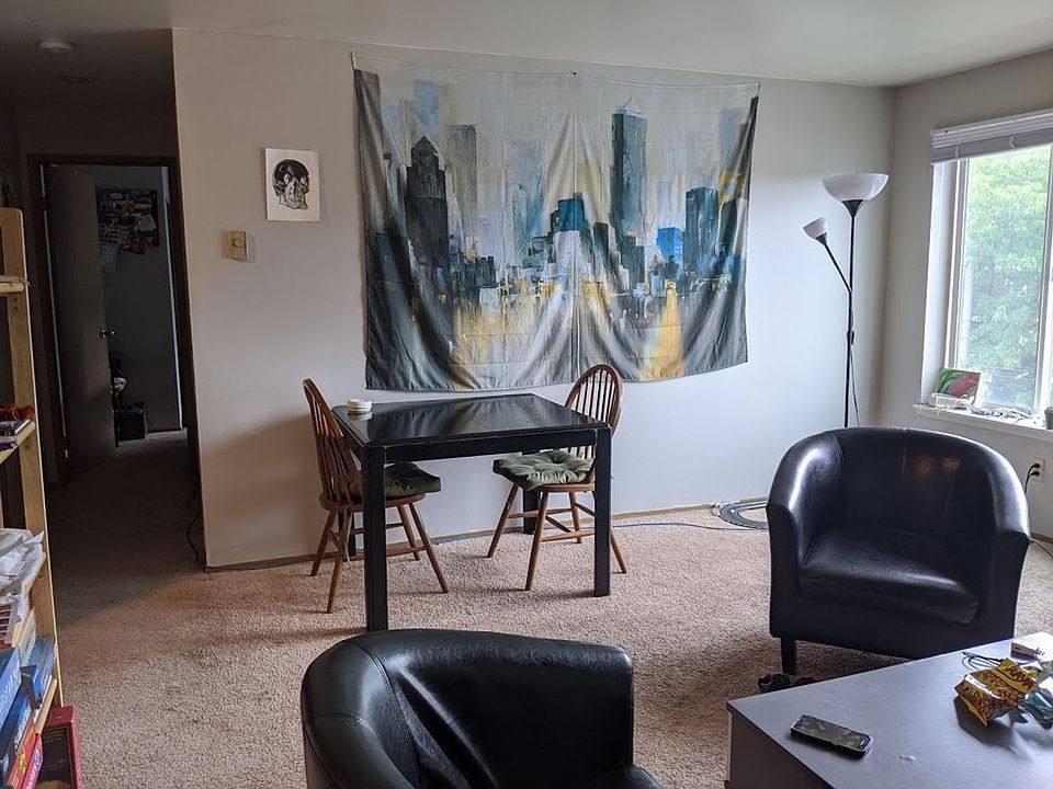 Adams Court Apartments 5021 Brooklyn Ave NE Seattle WA Zillow
