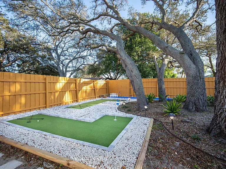 1394 Stonehenge Way — Photo 51