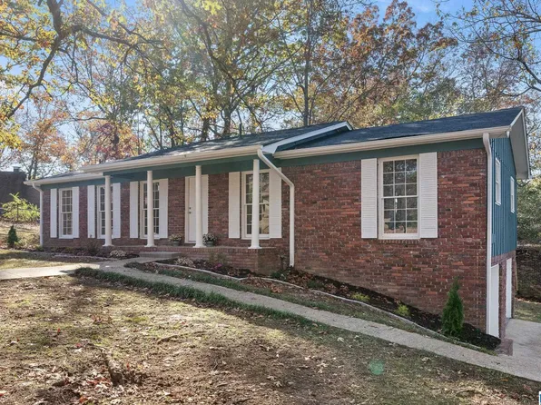 1433 Winola Ln, Birmingham, AL 35235