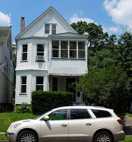 101 Shepard Ave #2 Photo 1