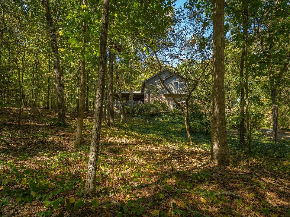 8843 Finney Point Drive-75