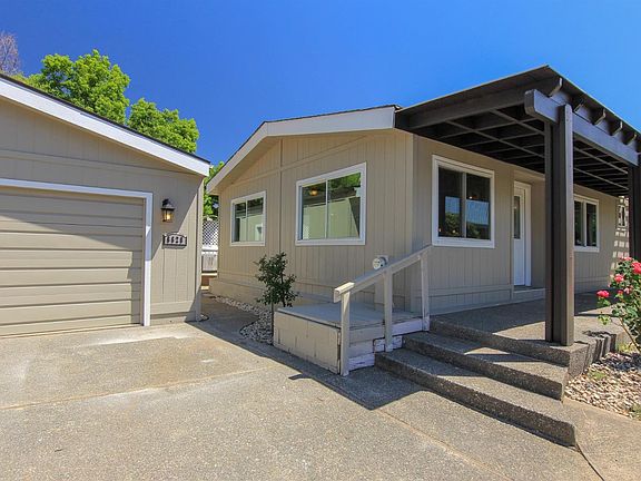 2nd image of 6628 Shamus Ct