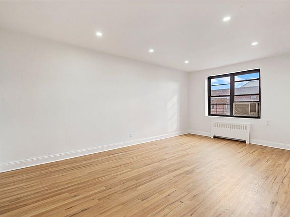 4th image of 3225 88th St #608