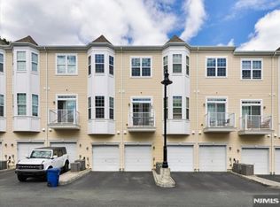 20 Clover Ln #210, Garfield, NJ 07026