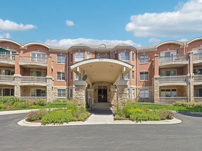 940 Augusta Way APT 315, Highland Park, IL, 60035