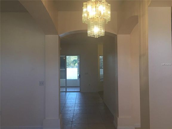 4th image of 2474 Winfield Dr