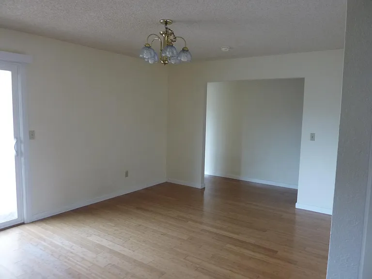 3138 Shoemaker Pl — Photo 3