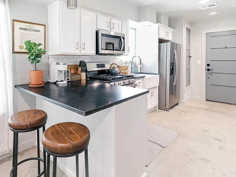 3919 N Pennsylvania Ave #7B — Photo 6