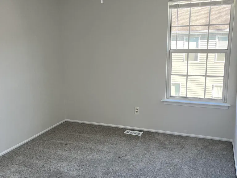 157 Malibu Dr — Photo 11
