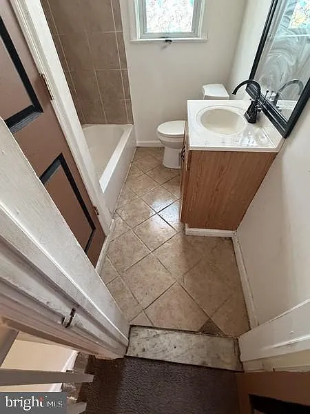 4 bed, 2.0 bath, 1152 sqft, $1,650 — Photo 4