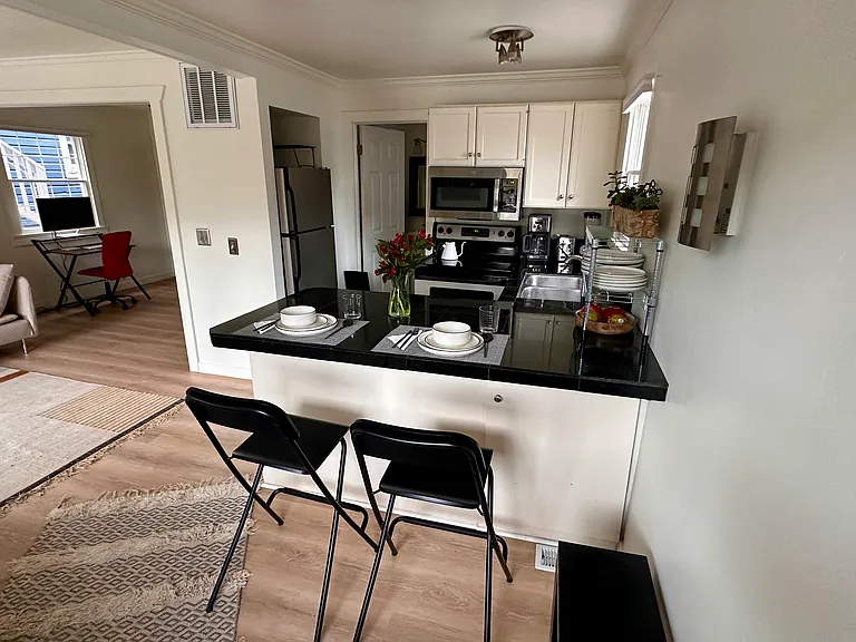 1150 Empire Ave #42 — Photo 16