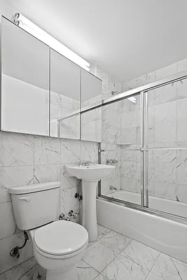 Rented by Anchor Associates | media 4