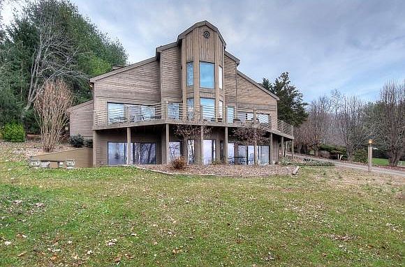 1st image of 2004 Millbrook Dr