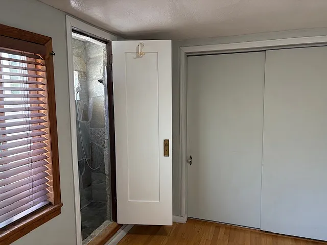 1252 Basswood Ave #1 — Photo 23
