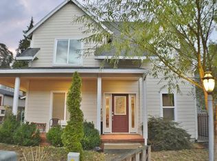 418 2nd Pl S, Kalama, WA 98625