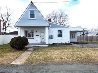 8323 Bear Creek Dr, Baltimore, MD 21222