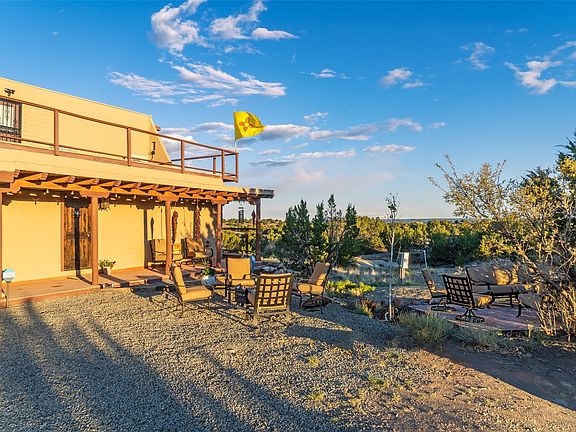 2nd image of 100 Rancho Alegre Rd