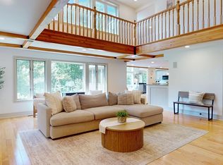 22 Old Cambridge Tpke, Lincoln, MA 01773