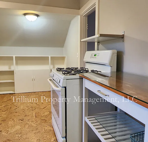 3105 SE Main St #2 — Photo 15