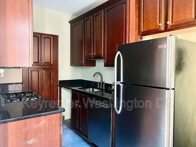 1 bed, 1.0 bath, 600 sqft, $1,850 — Photo 3