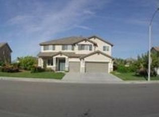 8335 Barnwood Ln, Riverside, CA 92508