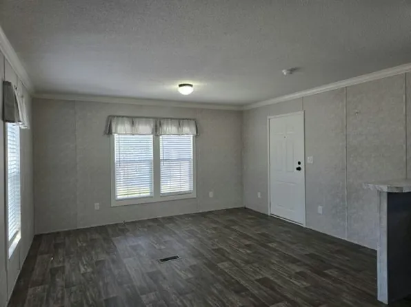 93267 Circle Dr #267, Pinellas Park, FL 33782