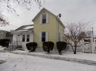 825 Somerset Ave, Mishawaka, IN 46544