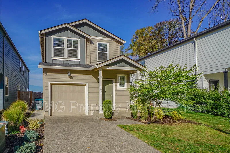3 bed, 2.5 bath, 1520 sqft, $2,495 — Photo 3