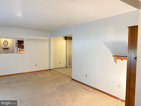 2nd image of 138 Hickory Dr