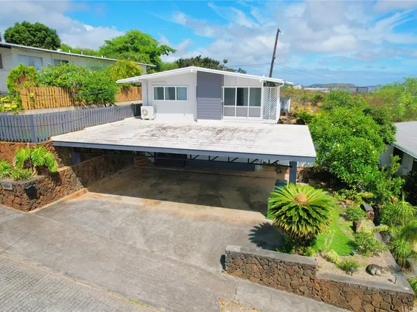 1559 Ala Amoamo St, Honolulu, HI 96819