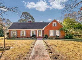 67 Manor Rd, Jackson, TN 38305