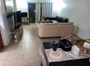 7410 SW 82nd St APT K206, Miami, FL 33143