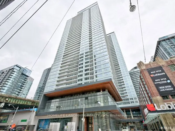 19 Bathurst St, Toronto, ON