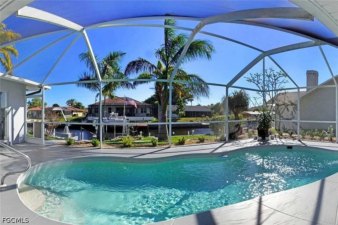 3 bed, 2.0 bath, 1937 sqft, $8,380 — Photo 1