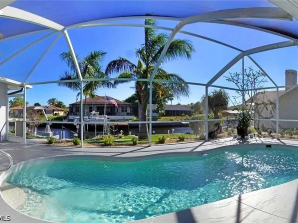 2633 SE 19th Pl, Cape Coral, FL 33904
