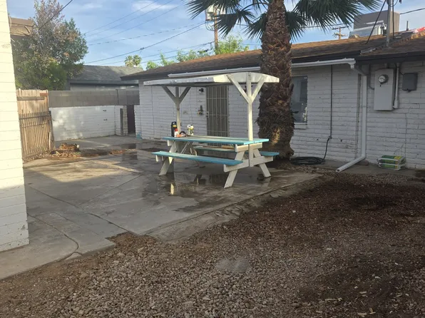 745 W Pepper Pl, Mesa, AZ 85201