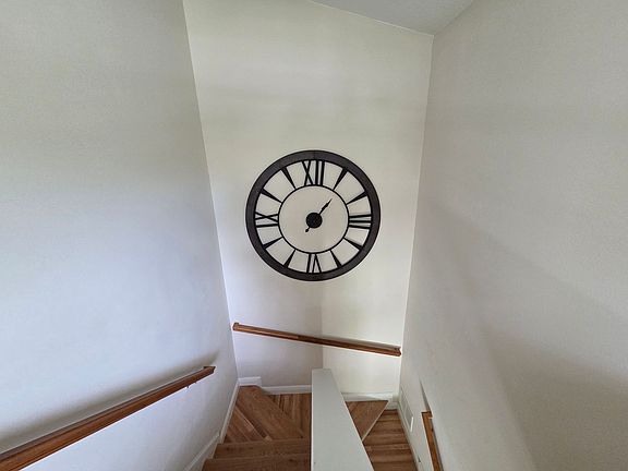 5th image of 21915 Bell Lake Rd #2