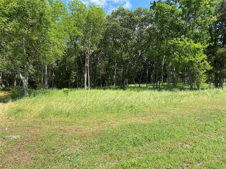 1st image of 321 Mangrum Dr Lot 32 A