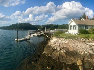 11 Alley Rd, Boothbay, ME 04537