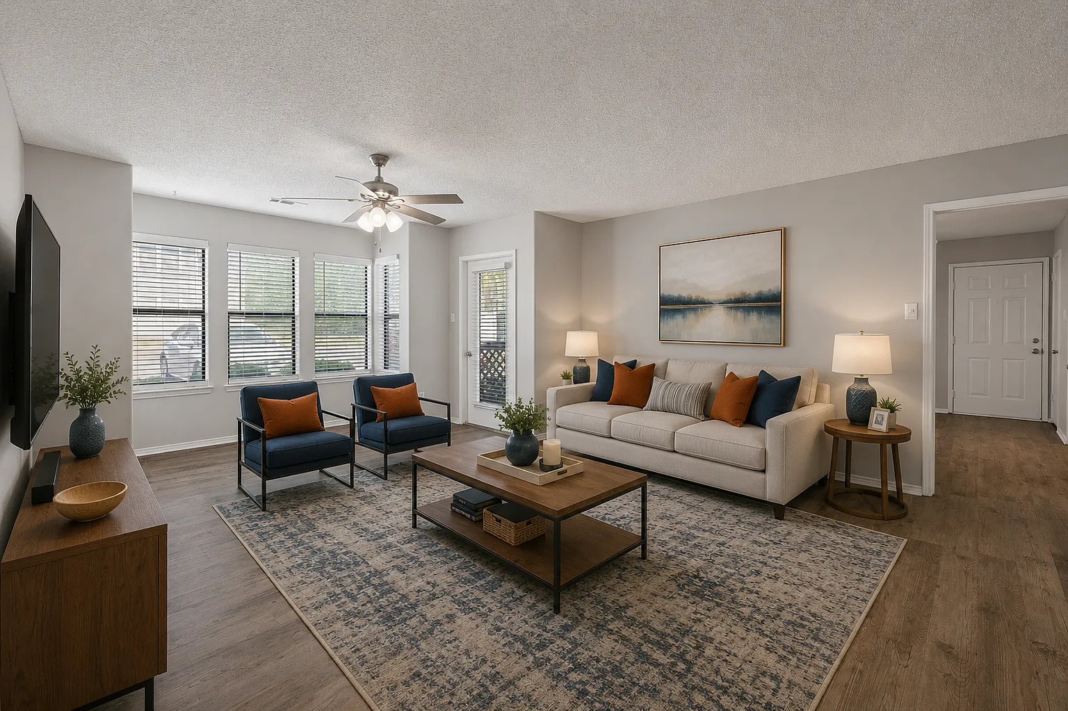 Courtney Square Apartments — Photo 1