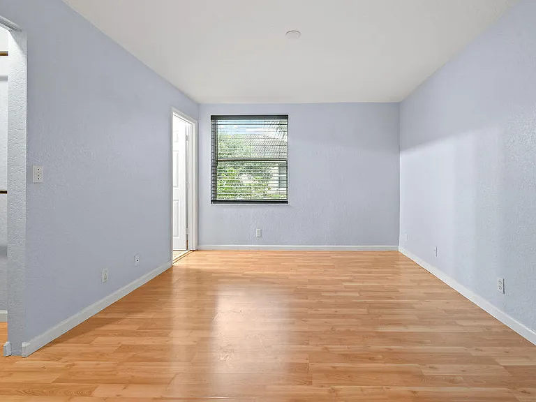 952 Summit Lake Dr — Photo 21