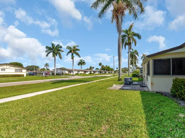 2830 Ashley Drive W #D, West Palm Beach, FL 33415