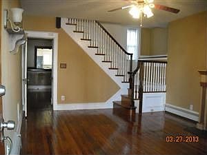 4th image of 1214 Elm St