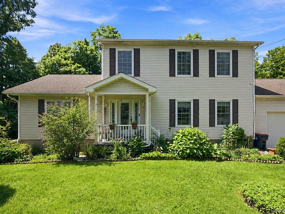 1st image of 36 Hillside Avenue