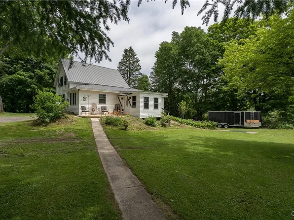 22792 County Route 189, Lorraine, NY 13659