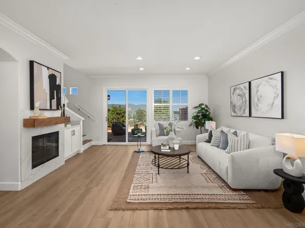 10930 Ivy Hill Dr Unit 4, San Diego, CA 92131