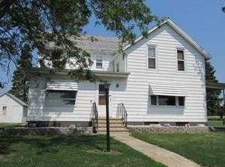 2025 Log Ave, George, IA 51237