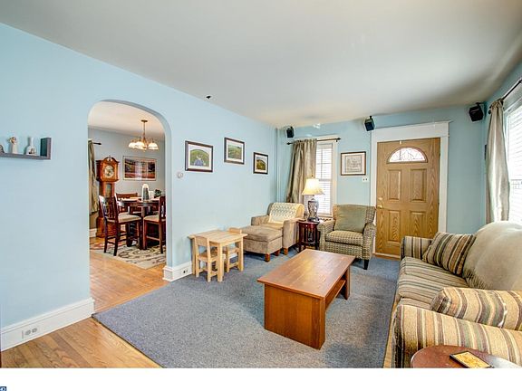 5th image of 37 Lawson Ave