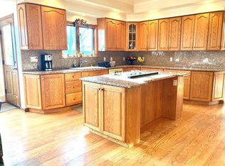 37 Wilderness Dr, Stony Point, NY 10980